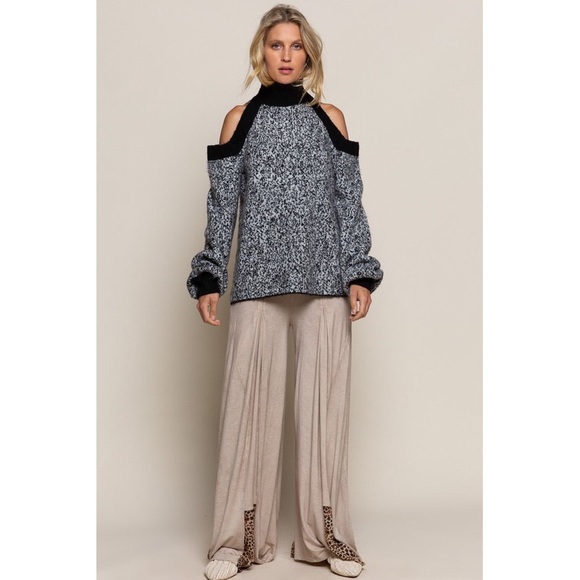 Sassy Chic Black & Gray Leopard Print Sweater - Picture 9 of 12